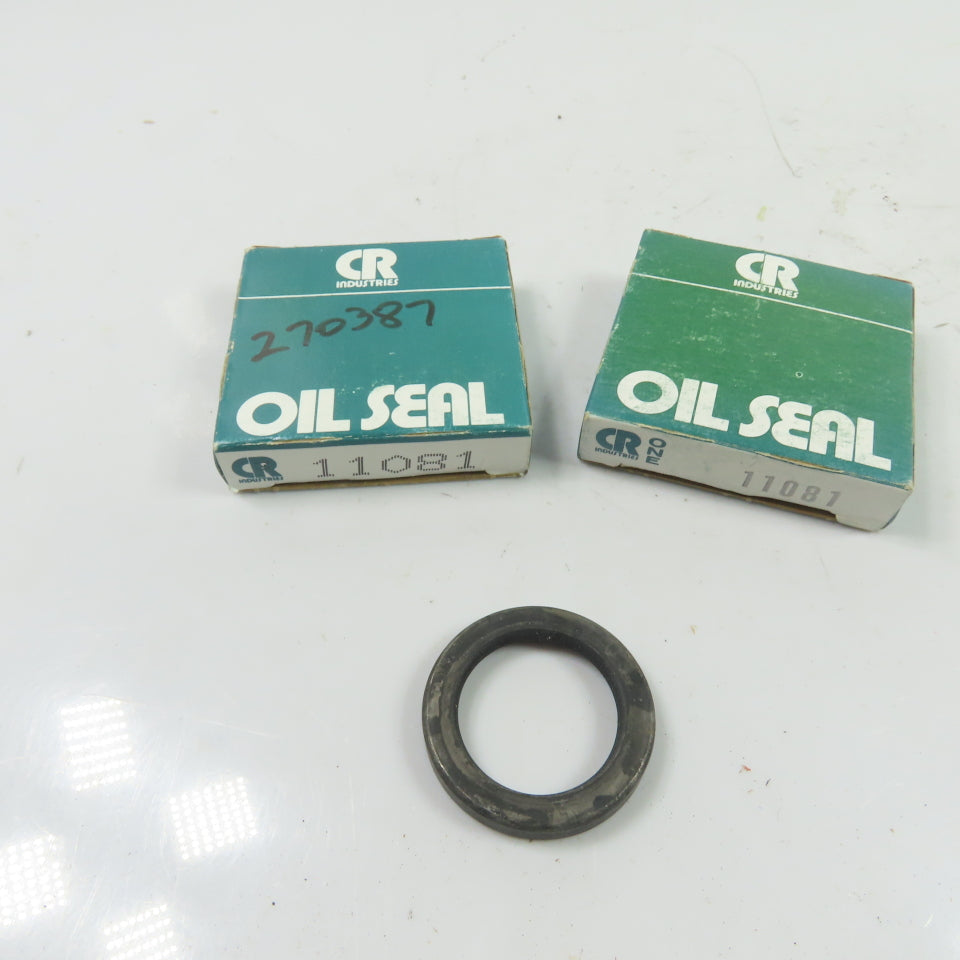 CR Industries 11081 Oil Seal New Lot Of 2