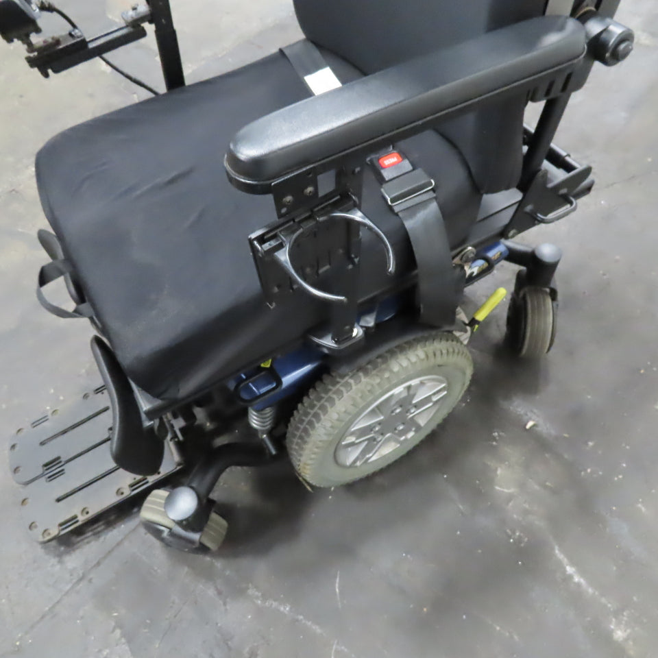 Quantum Q6 Edge Q6 Edge Power Wheelchair With Headrest And Footrest