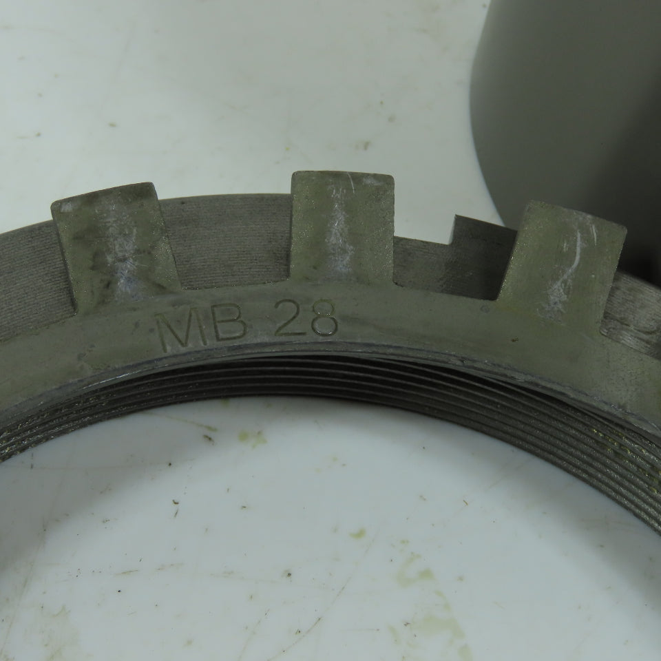 SKF H 3128 Adapter Sleeve Assembly with KM 28 Locknut & MB 28 Lock Washer