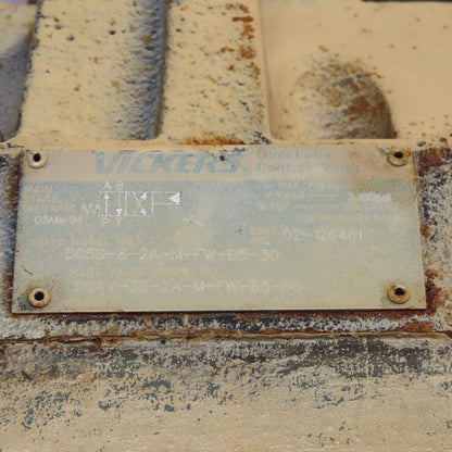 Vickers DG5S-8-2A-M-FW-B5-30 Pilot Operated Directional Valve 110/120V 3000 PSI