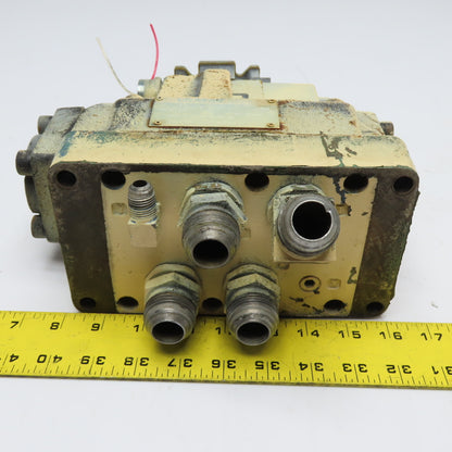 Vickers DG5S-8-2A-M-FW-B5-30 Pilot Operated Directional Valve 110/120V 3000 PSI