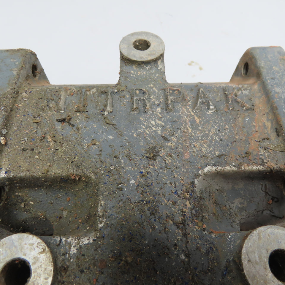 Mitrpak 1:1 Ratio Right Angle Bevel Gearbox 4" Flange Mount 1" Shafts
