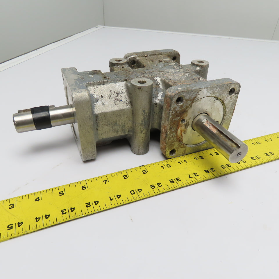 Mitrpak 1:1 Ratio Right Angle Bevel Gearbox 4" Flange Mount 1" Shafts