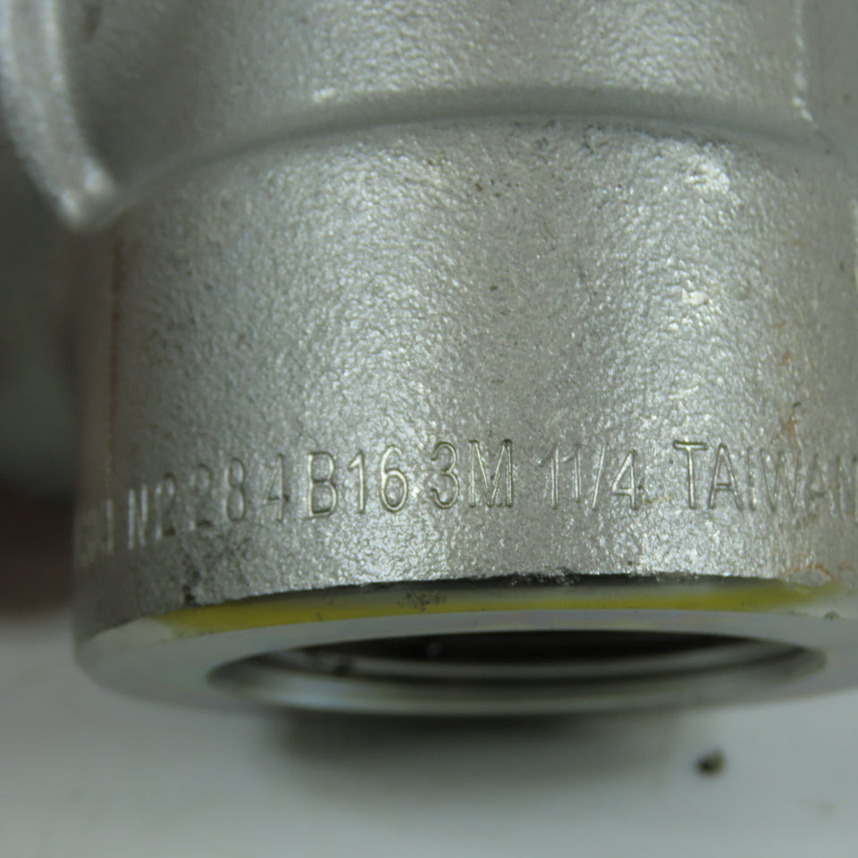1-1/4" 3000# Forged Threaded 90° Pipe Elbow NPY x Socket Weld