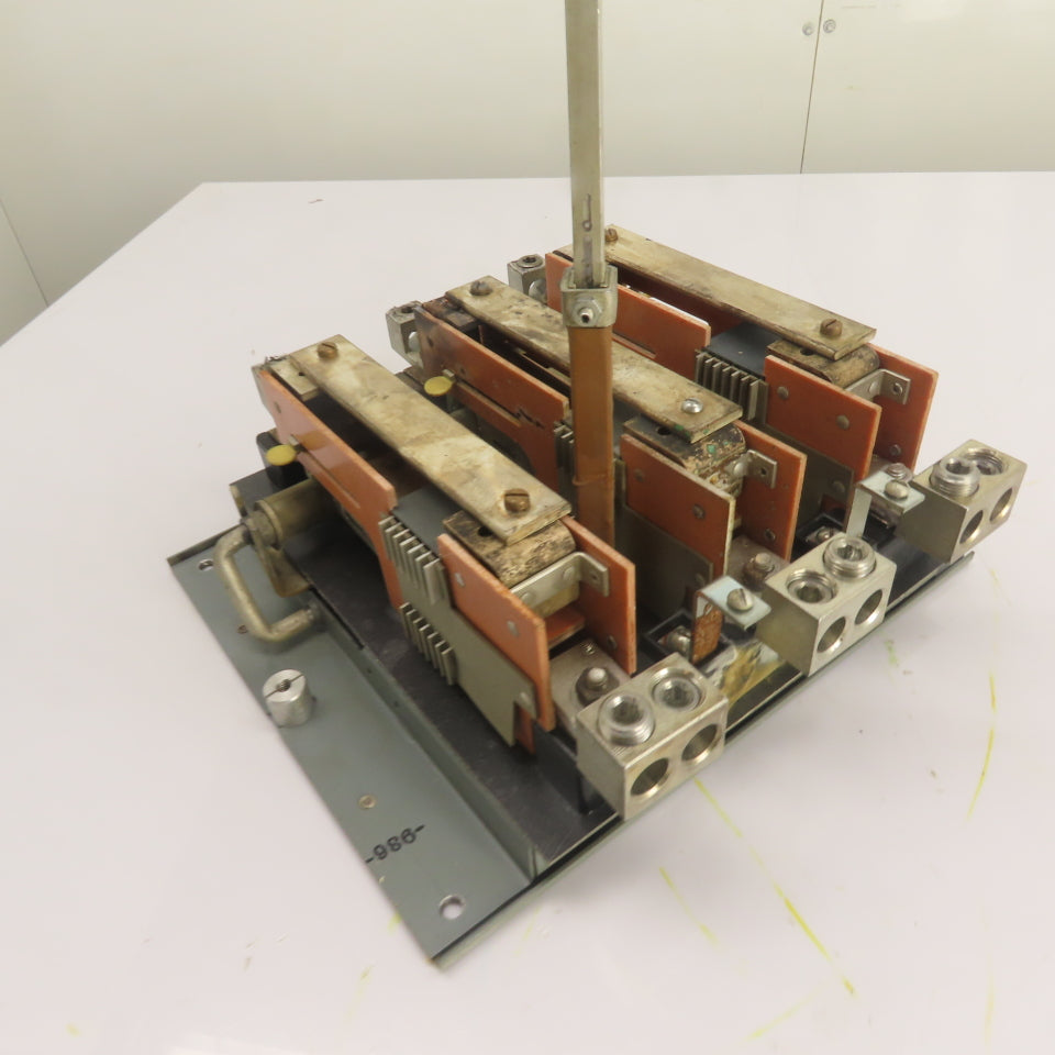 3-Pole Disconnect Switch Mechanism W/ Handle