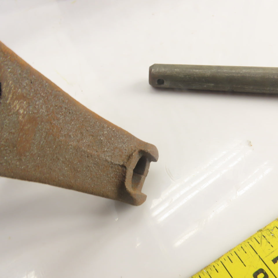 Pintle Chain Links W/ Pins 2-3/4" Pitch 1/2"Pin 3.425"Wide 3.875" OAL Lot Of 126