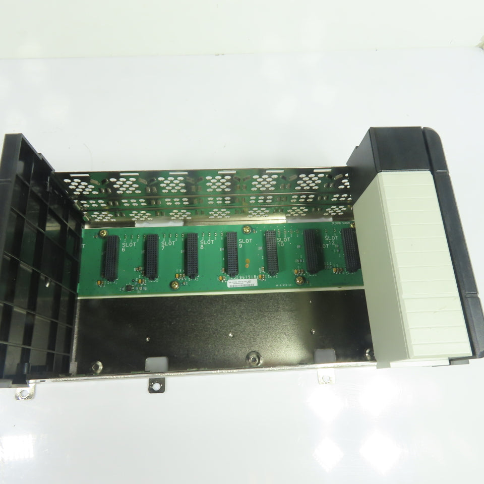 Allen-Bradley 1756-A13 13-Slot ControlLogix Chassis w/ 1756-PA75 Power Supply