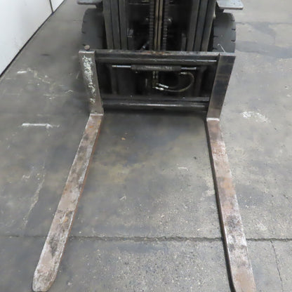 Toyota 8FGU25 4100Lbs. 3 Stage LP Gas Forklift 189" Lift 48"x4" Forks 2007