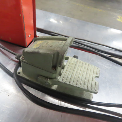 Samuel P-702 Semi-Automatic Arch Strapping Machine 110V 1Ph w/ Foot Pedal