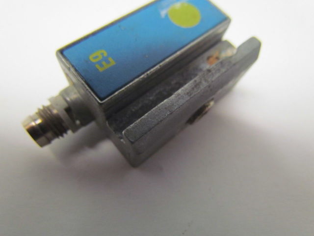 Festo SMTO-1-PS-5-LED-24-B Electronic Proximity Switch Piston Position Sensor