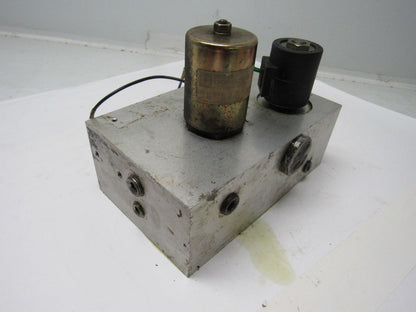 Hydraulic Manifold Block  From Raymond Pacer Model 60 Forklift