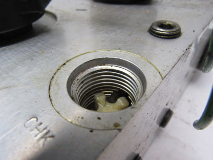 Hydraulic Manifold Block  From Raymond Pacer Model 60 Forklift
