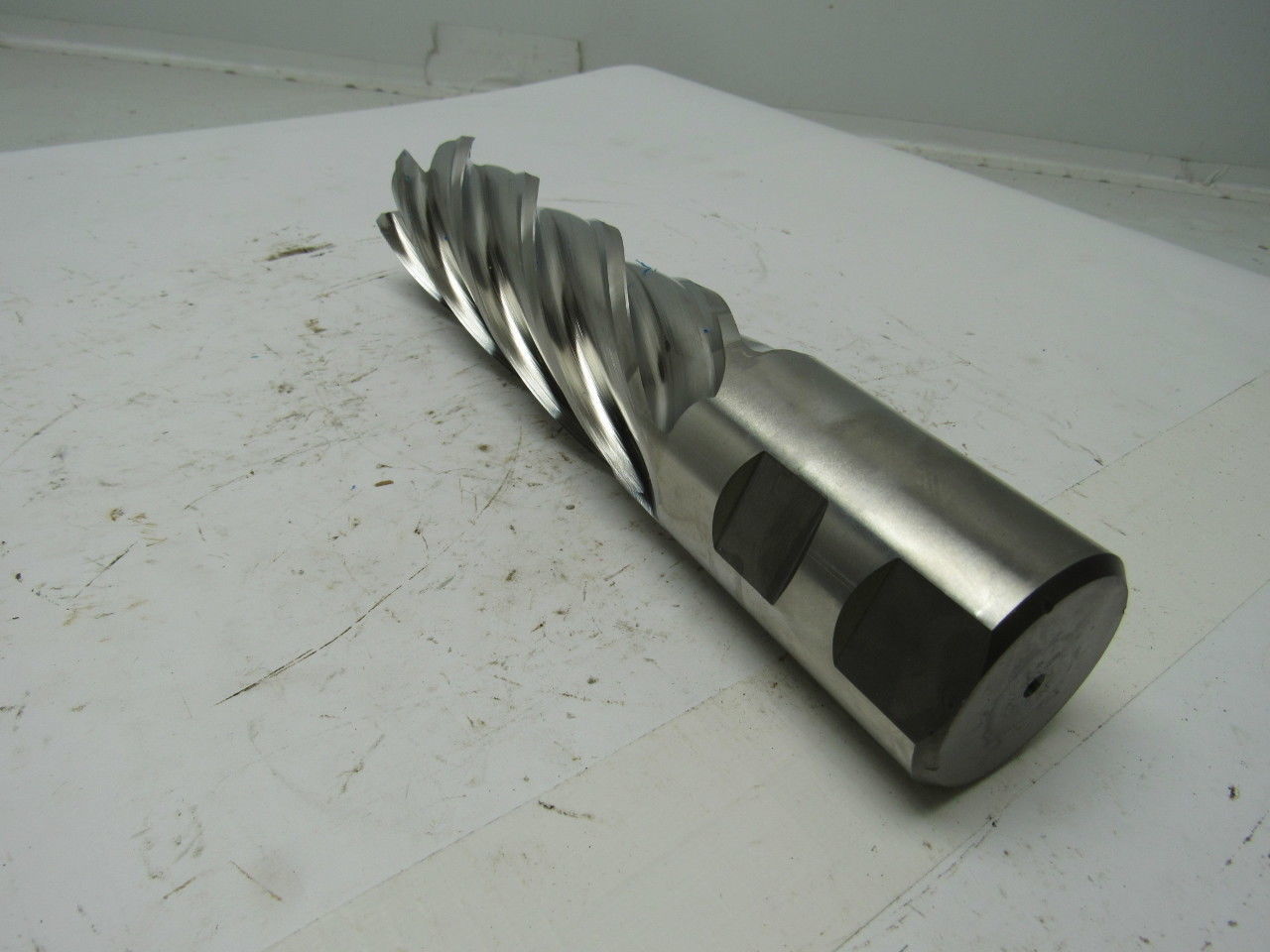 Niagara Cutter ND24AE 2" 6F HSS .125 Chamfer End Mill 6" Cut 9-3/4" OAL