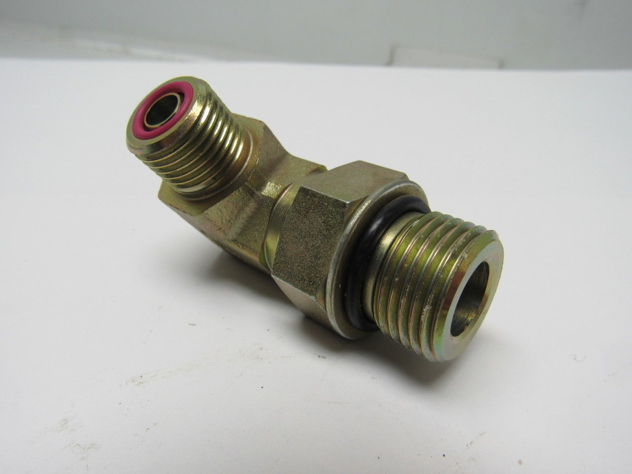 Hydraulic Fitting 90° Elbow, 3/8 ORFS x 1 ORB Male -16 Straight Thread Lot of 3