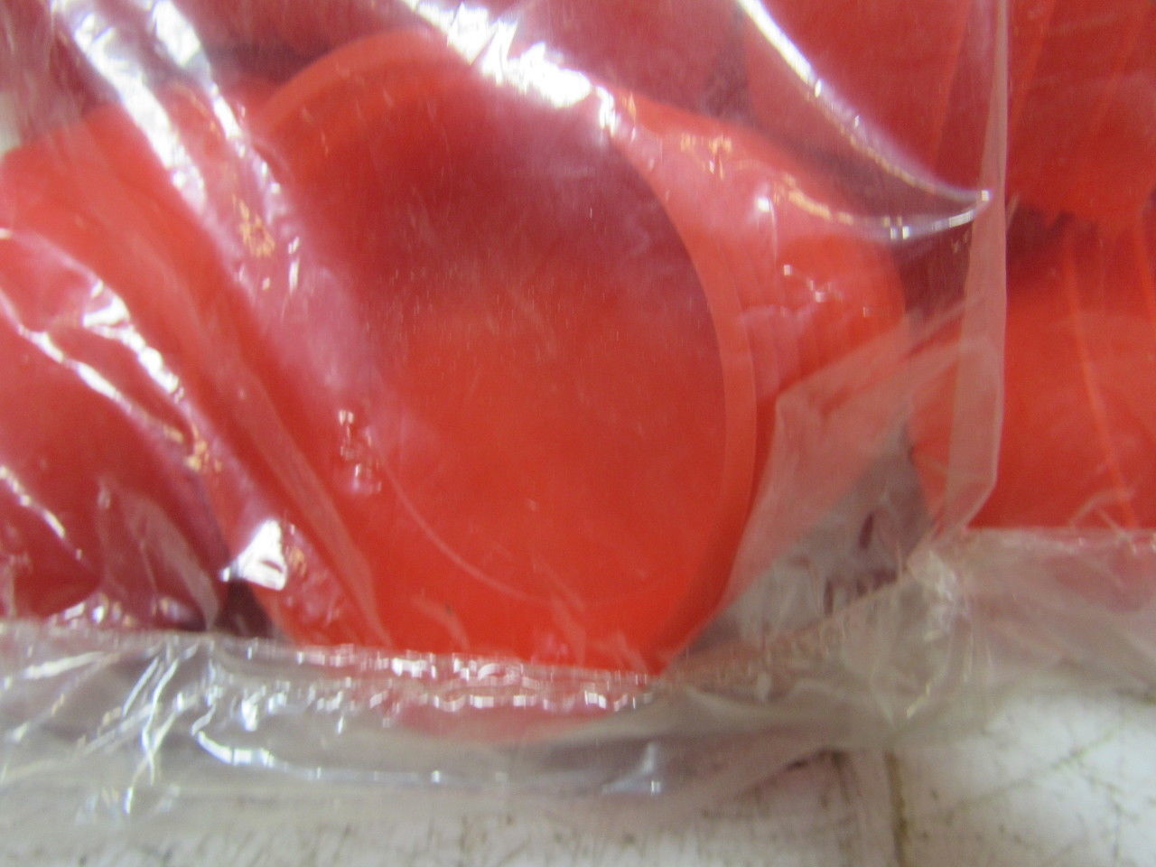Stockcap T-340 Red T-Plug (Tapered) 1 Lot Is A Bag Of 200 Pieces See Description