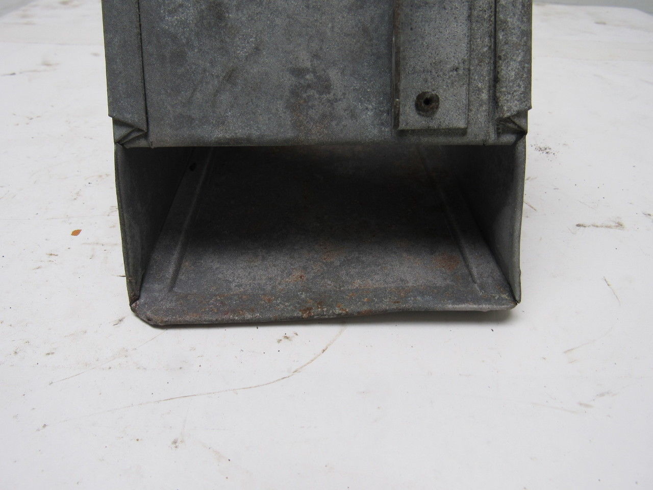Galvanized Duct Exhaust/Vacuum Hood 4" Duct HVAC