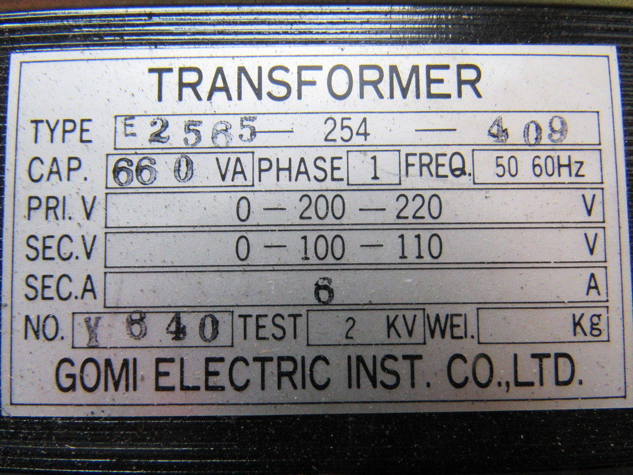 Gomi Electric E2565-254-409 Transformer 200/220P 100/110V Sec 1Ph. 2 KV