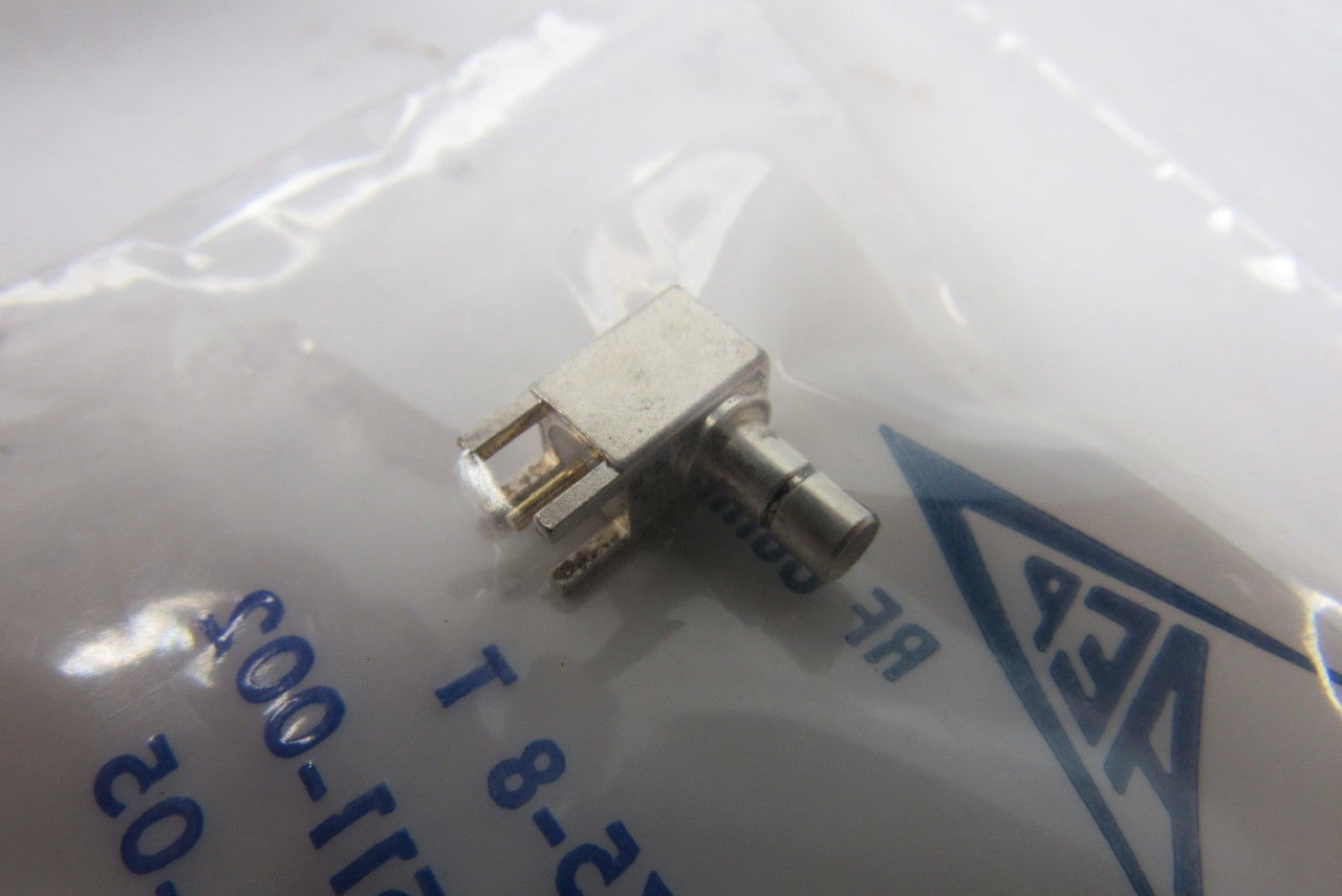 AEP 2010-6511-002 Mini RF 90-? Connector Lot Of 9