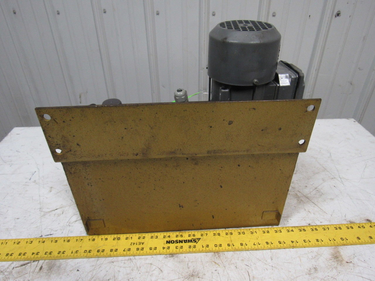 MECAFLUID GR 208 LM 01 Oil Pump Assembly W/ Tank 220/380V 50/60 Hz Tested