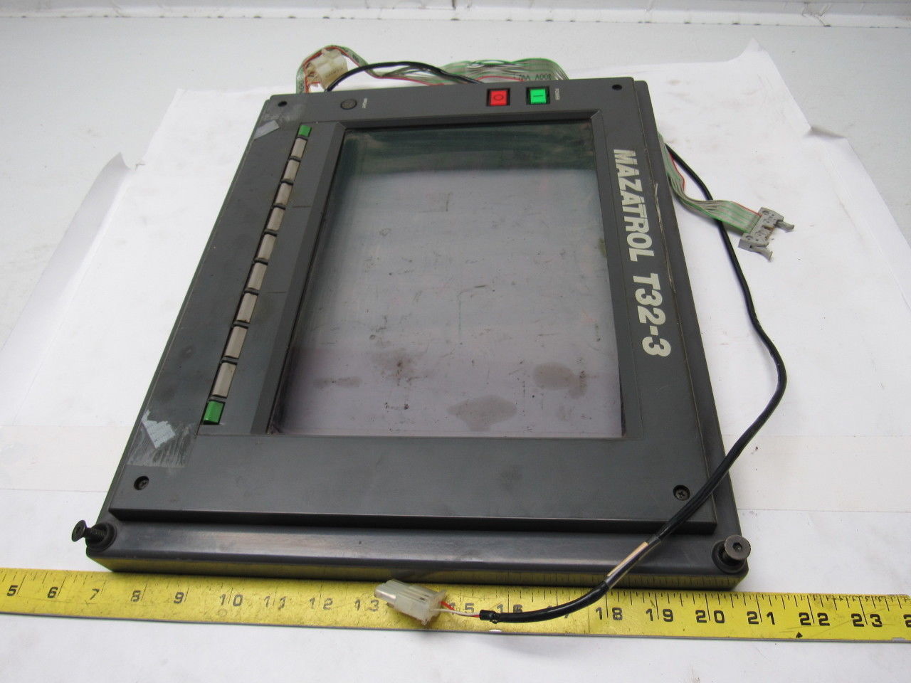Mitsubishi Electric YZ419B-33 Mazatrol T32-3 Operation Board Operator Interface