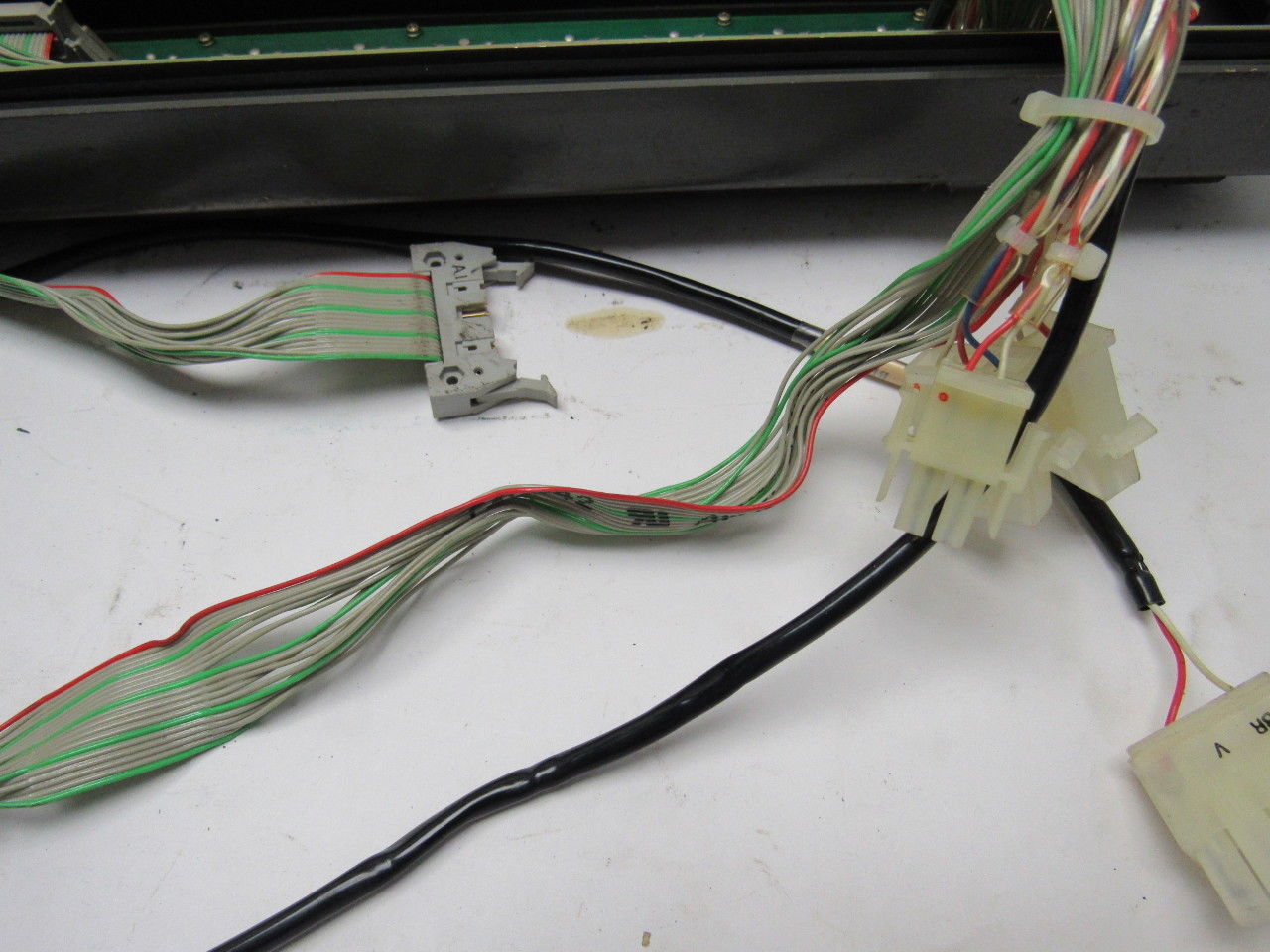 Mitsubishi Electric YZ419B-33 Mazatrol T32-3 Operation Board Operator Interface