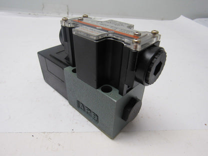 Sumitomo SD4GS-AcB-02B-D24-21-Z WD-21B-07 Directional Control Valve 24VDC