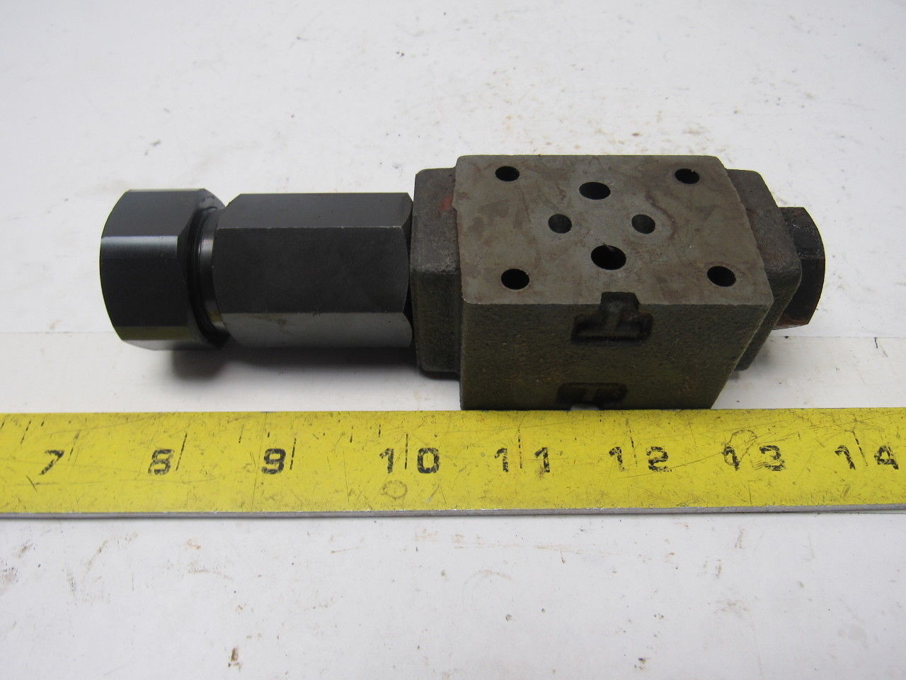 Koshin-Racine ME3P-01-A-30 Reducing Modular Valve From a Mazak SQT-10MS