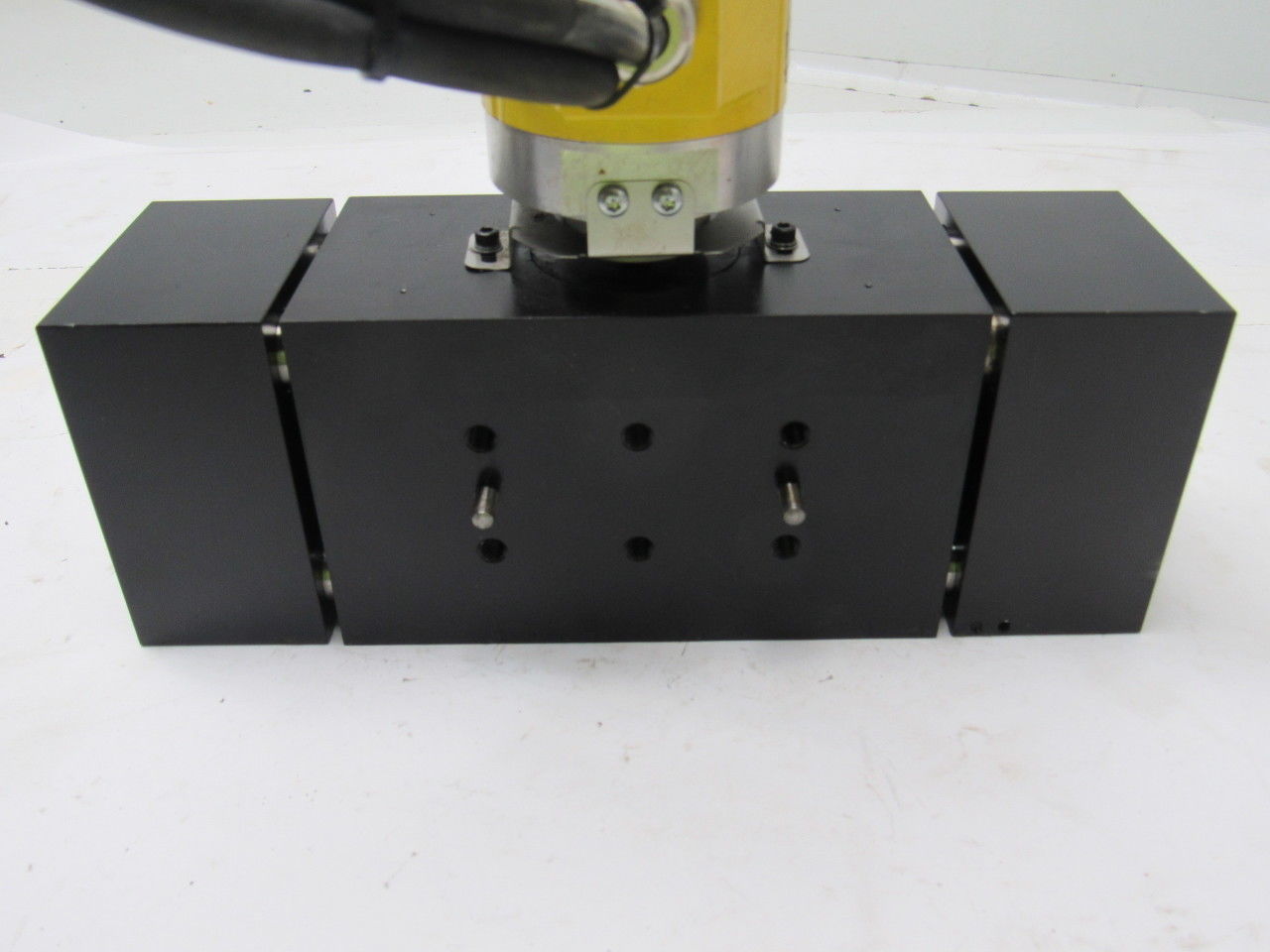 Robohand X2040203 1.778" Stroke Parallel Thruster Gripper Cylinder Encoder