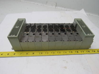 Numatics Ser. 239 Double Z Board 9 Port Pneumatic Air Manifold Assembly W/Caps