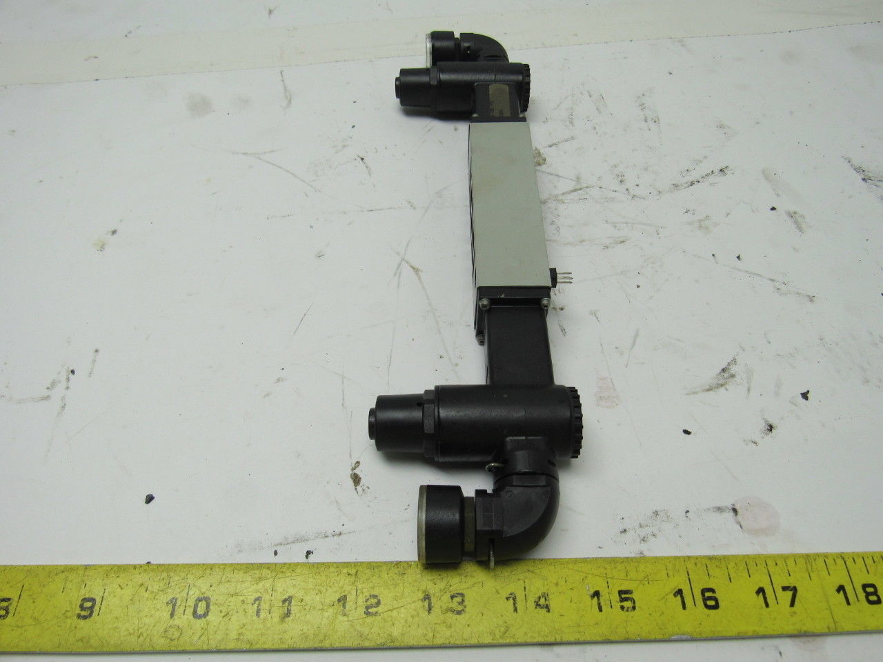 Numatics 122RD1B2JG16W00 Pneumatic Valve Regulator 0-130 PSI