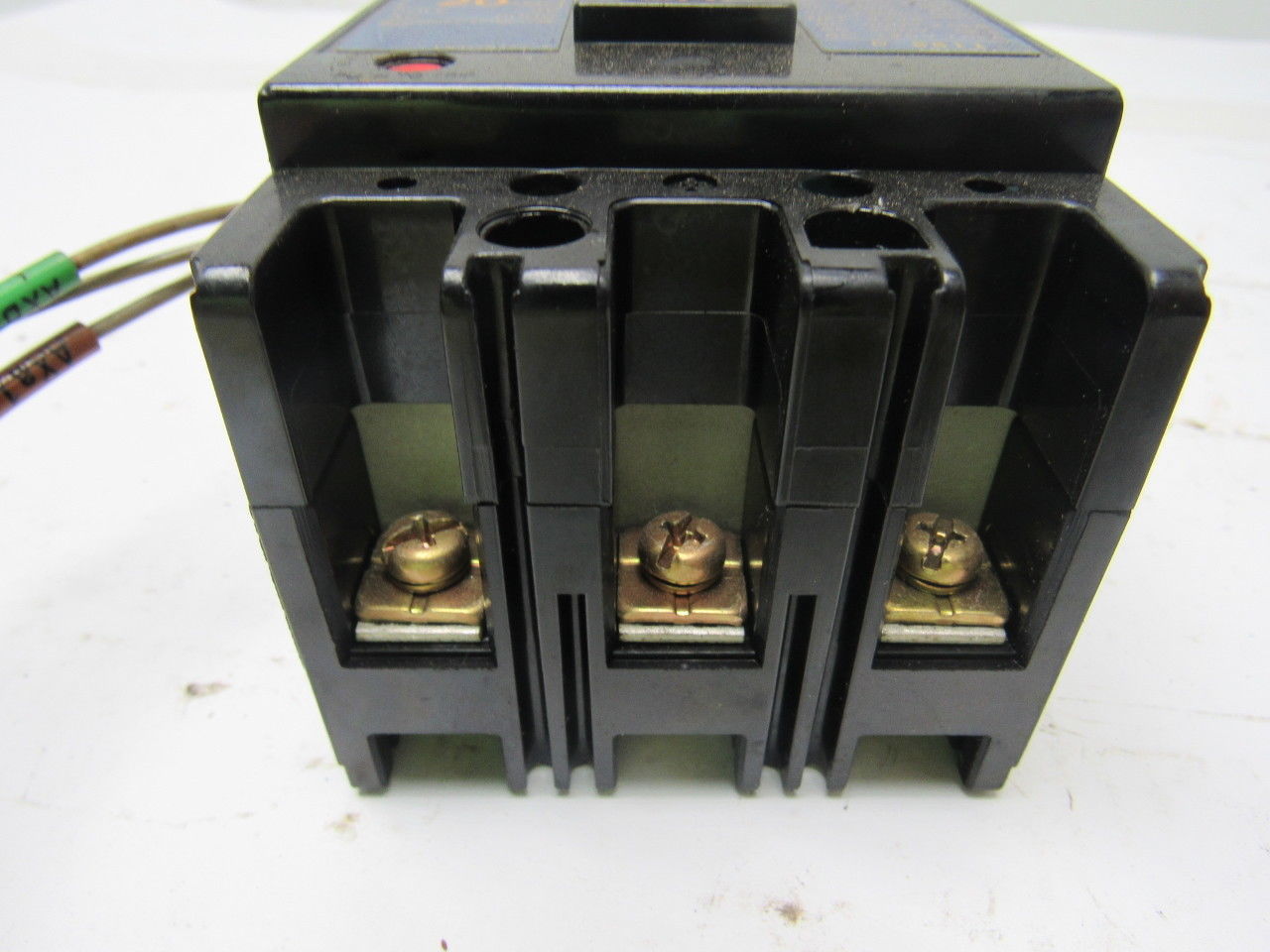 Mitsubishi Electric NF30-SS 20A No Fuse Breaker 3 Pole 600V