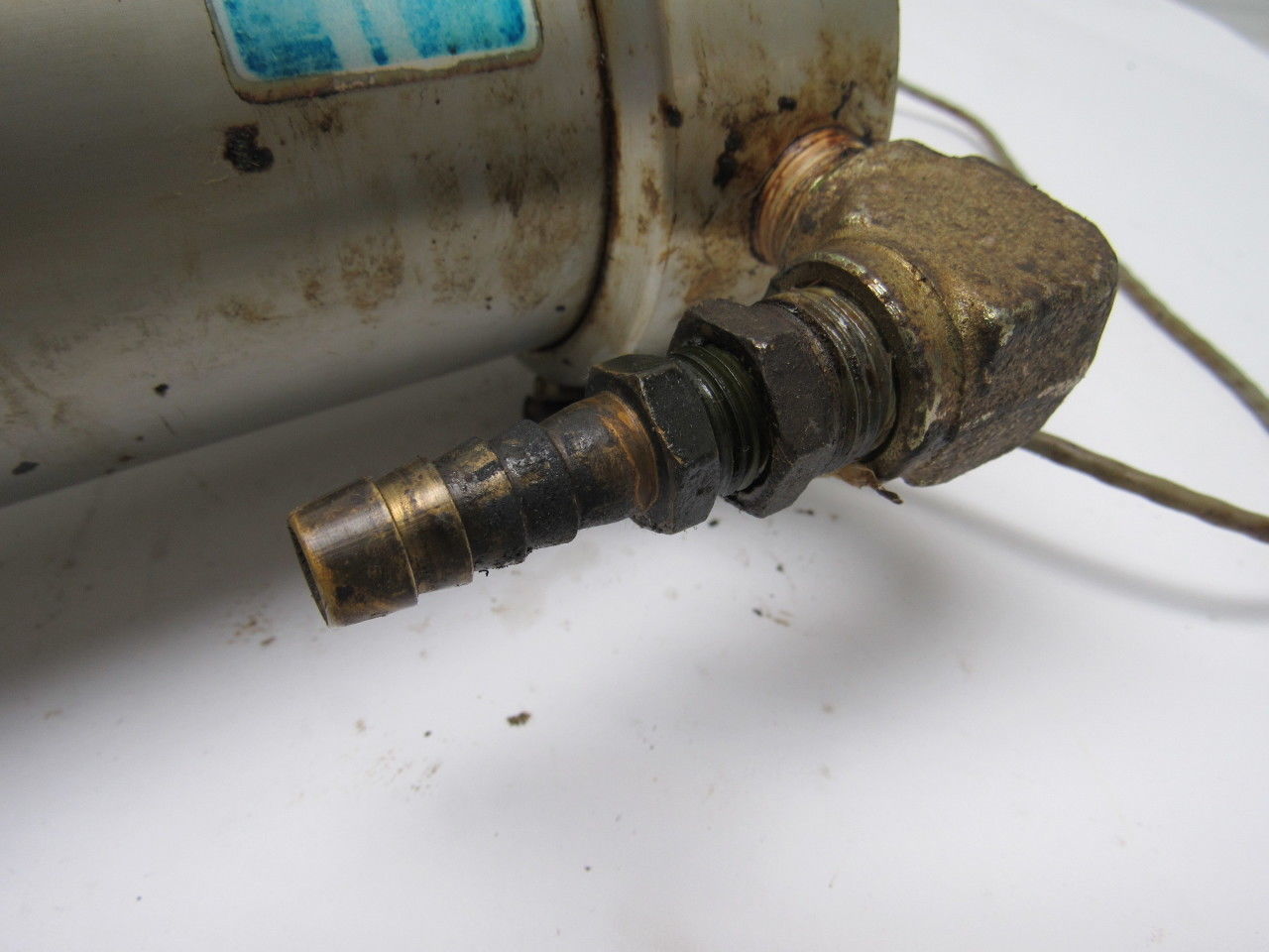 SMC AMR4100 Mist Separator Regulator W/Sun Drain Y-301