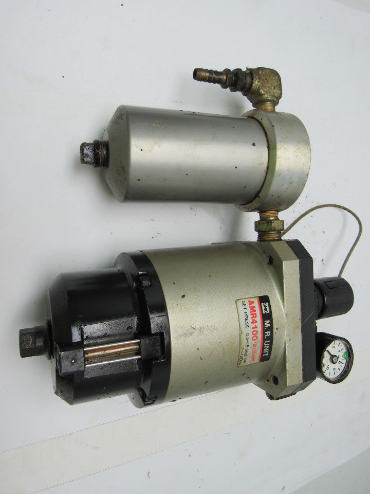 SMC AMR4100 Mist Separator Regulator W/Sun Drain Y-301