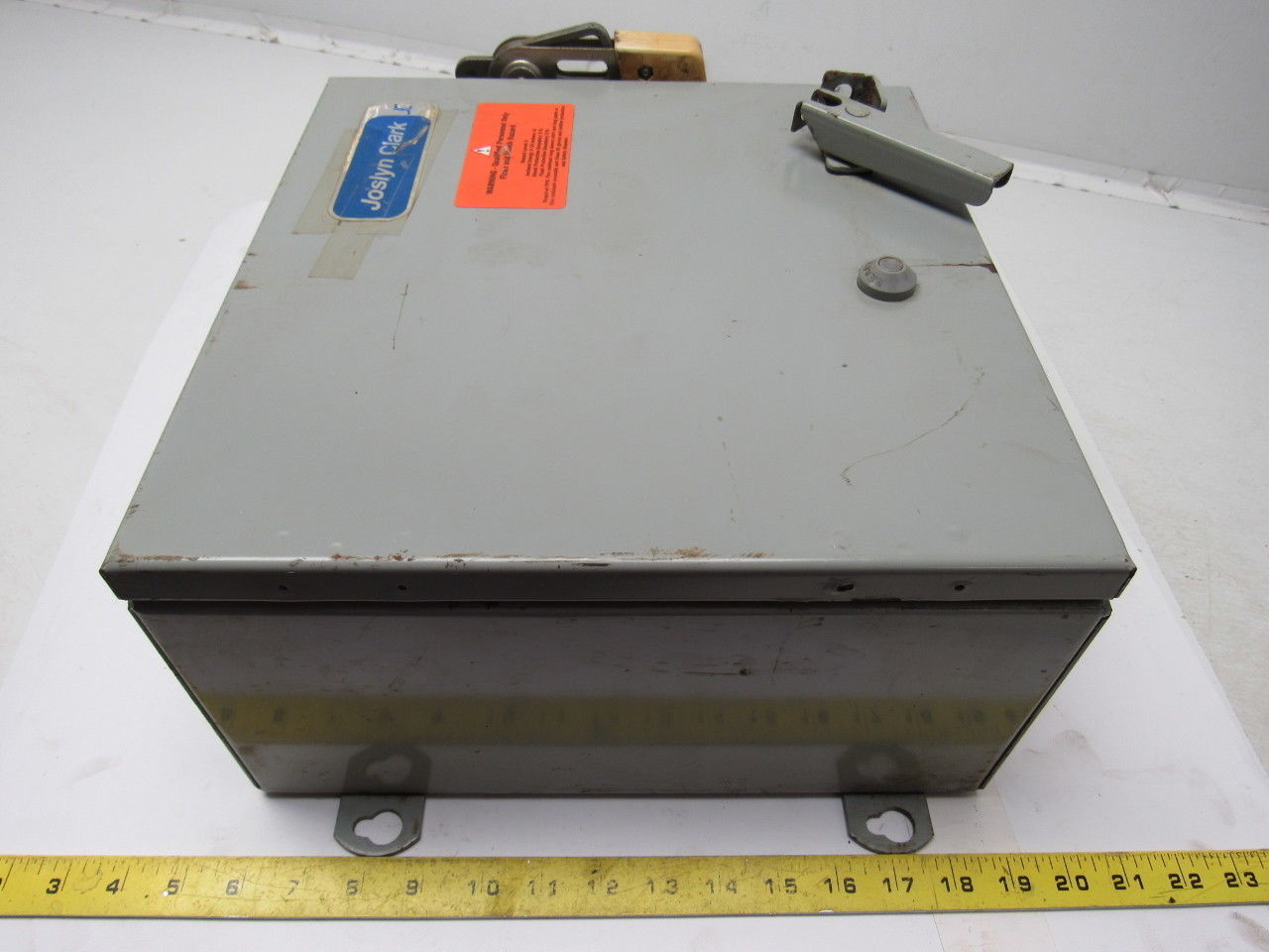 Joslyn Clark C18TAX6031500T Fusible Disconnect Switch Enclosure