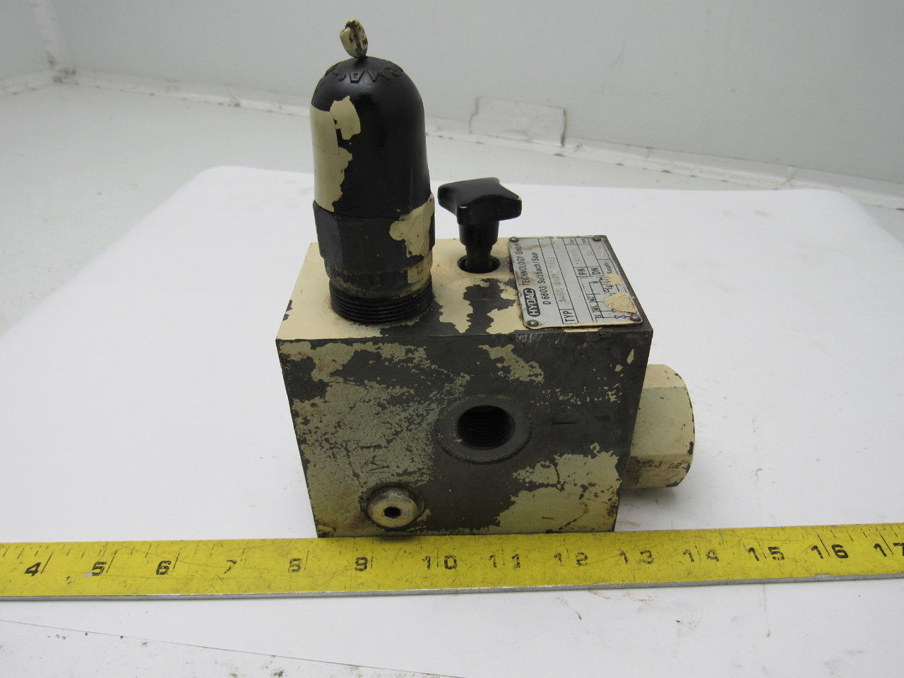 Hydac Hydac SAB20 E12Y2. T150 Hydraulic Accumulator Shut Off Block