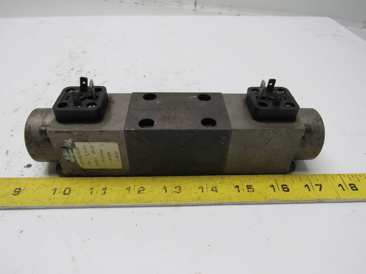 Magnet Schultz 1C-047-506 Directional Hydraulic Control Valve