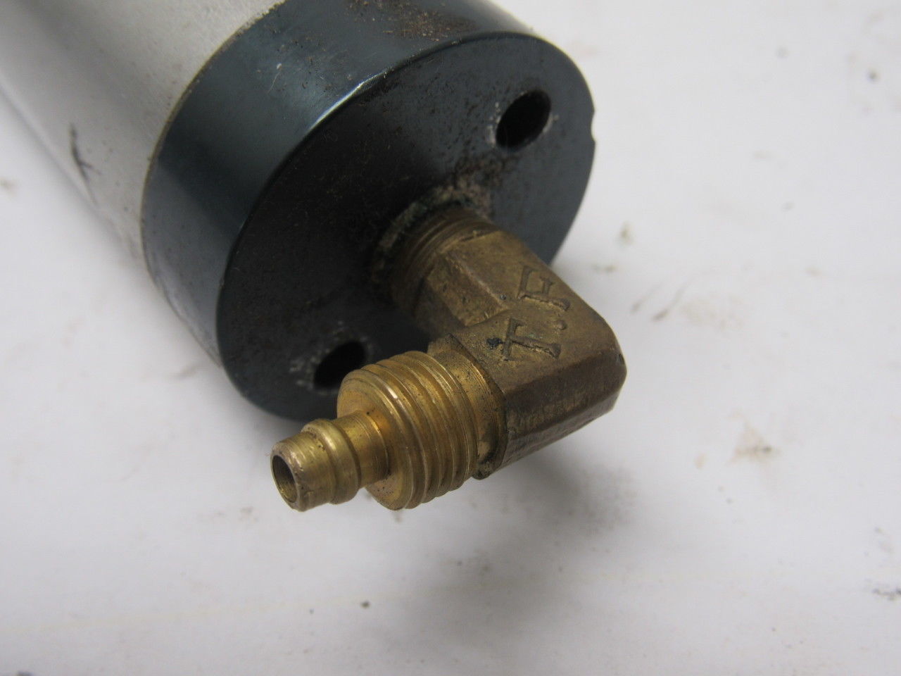 Pneumatic Air Robot Cylinder 32-1/2" stroke 1-1/2" Bore Double End
