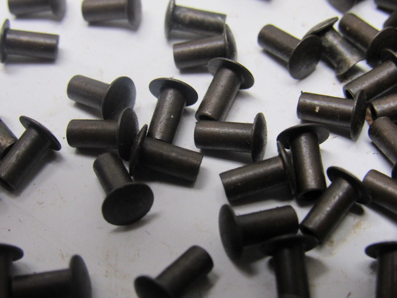 In-Line Fastener 280-029764 .125x.250 OAL HD Semi Tube Rivet Self Piercing 9LBS