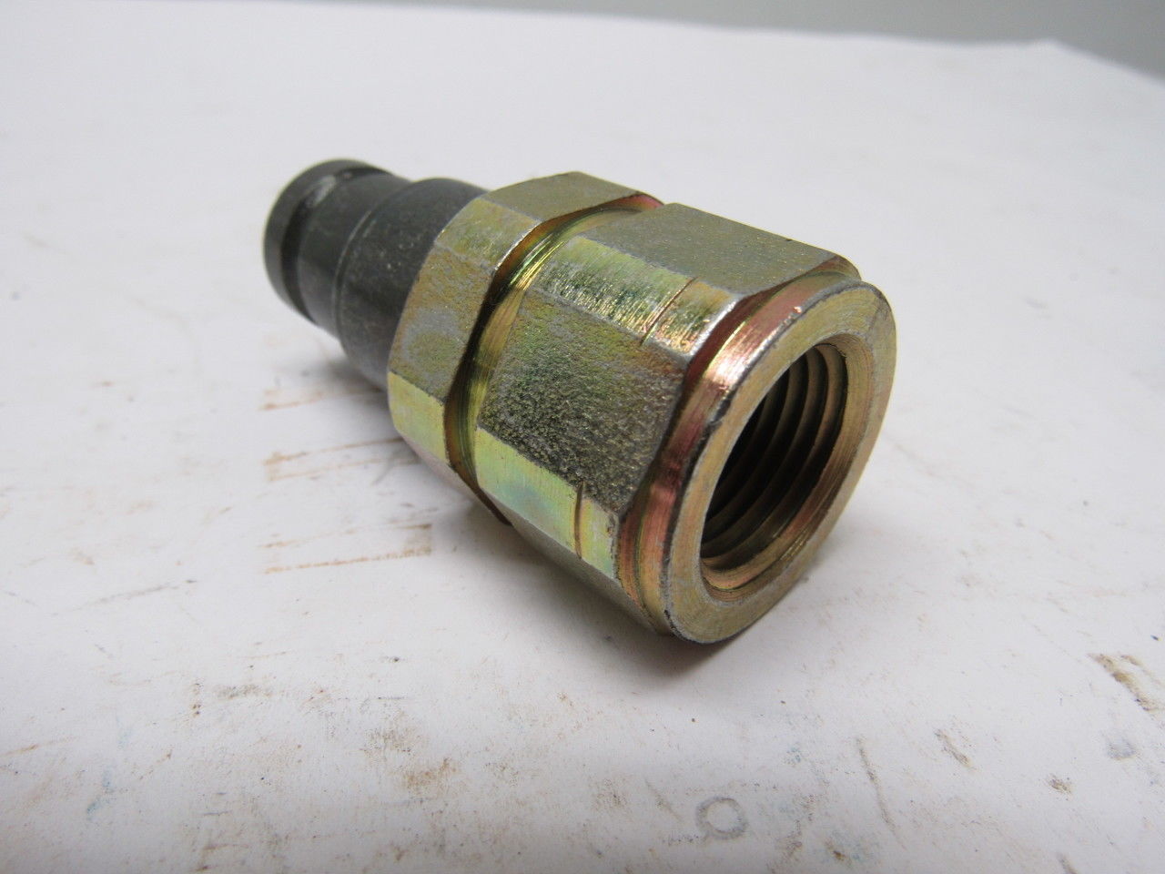 DynaQuip DFP-680 Male Quick Coupler Body 1/2"NPT Female Fluid Connector