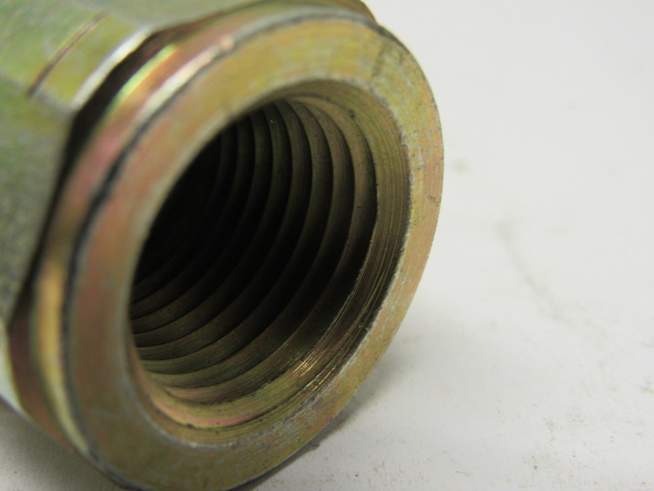 DynaQuip DFP-680 Male Quick Coupler Body 1/2"NPT Female Fluid Connector