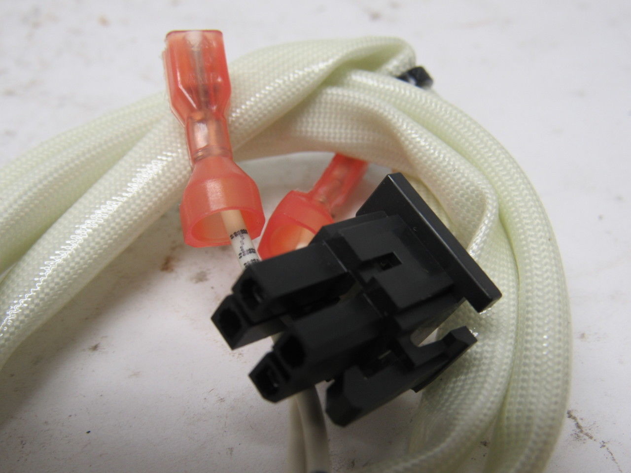 Lincoln Electric S18250-643 Plug & Lead Assembly