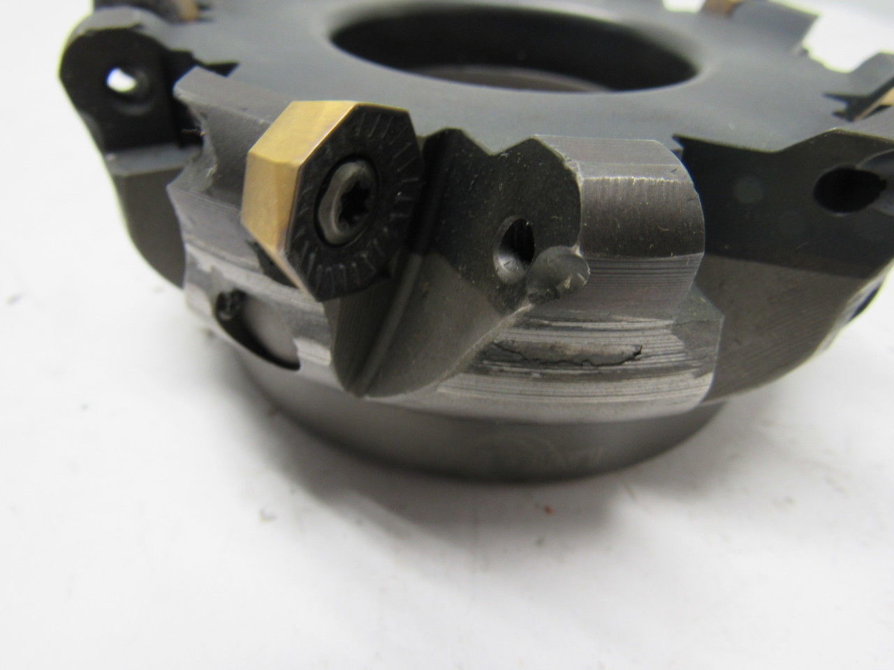 LMT FCTXX R16-400 AD EDP51490 44R 4" Face Mill 1-1/2" Bore 10 Indexable Insert