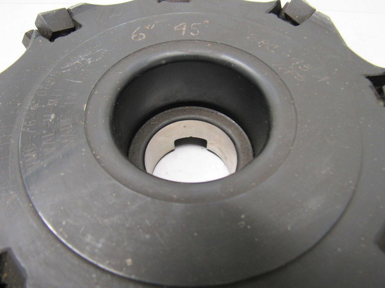 Valenite VMC-76-4-0608 RA 3T9 6" Shoulder Milling Cutter 45° 1.500" Arbor