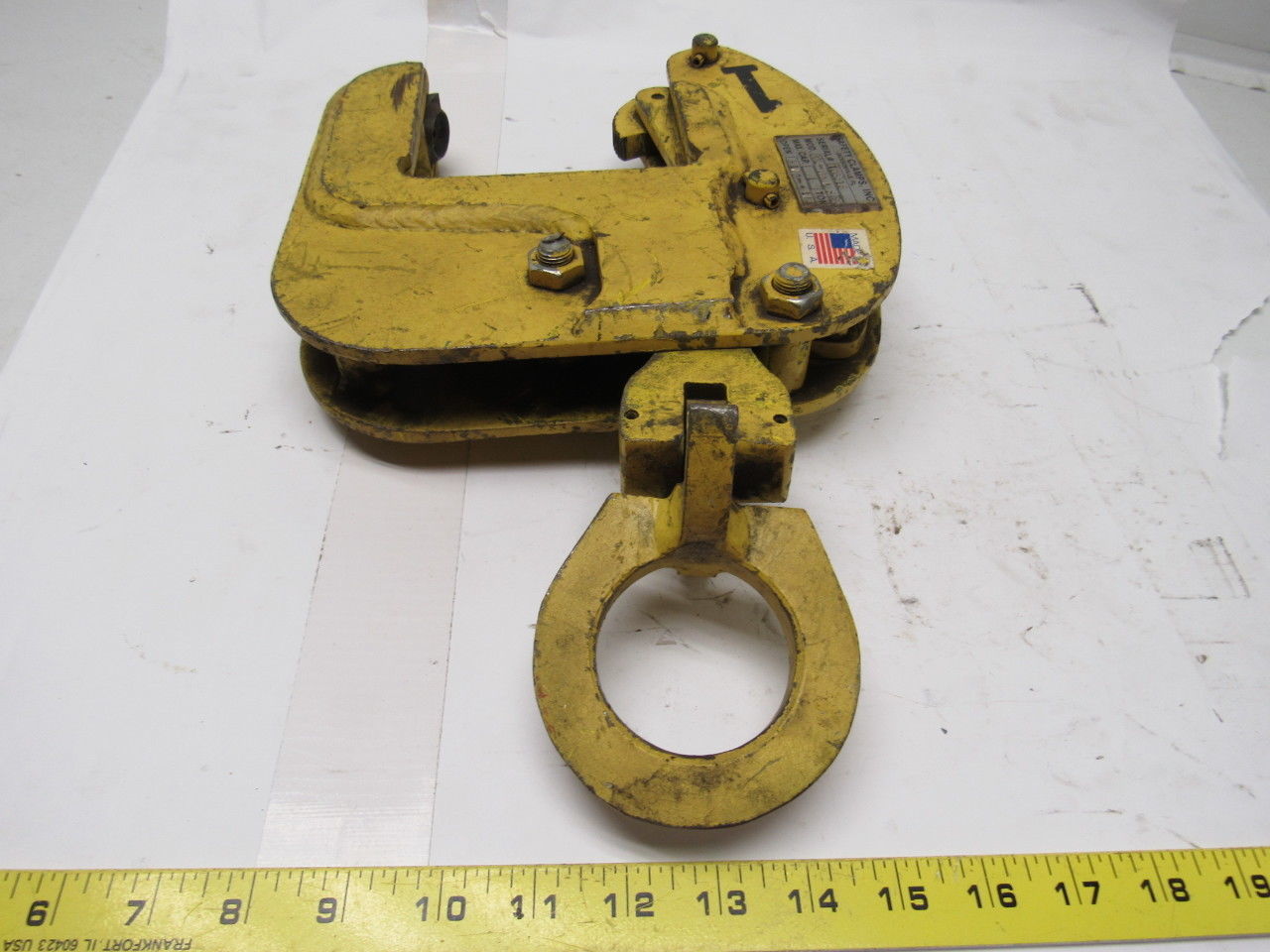 Safety Clamps VL-UNIV SPEC 1 Ton Capacity Vertical Lifting Clamp 3-1/2"-4-1/4"
