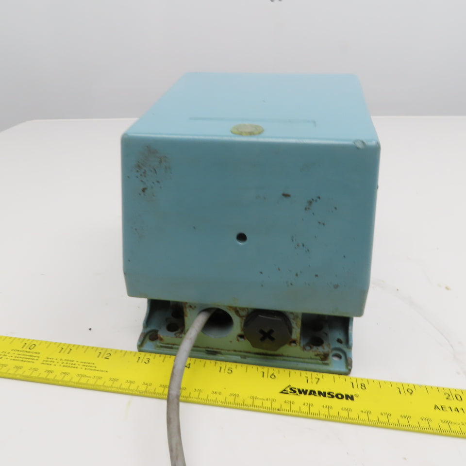 Telemecanique XPE-M 500V Foot Pedal Operator Switch