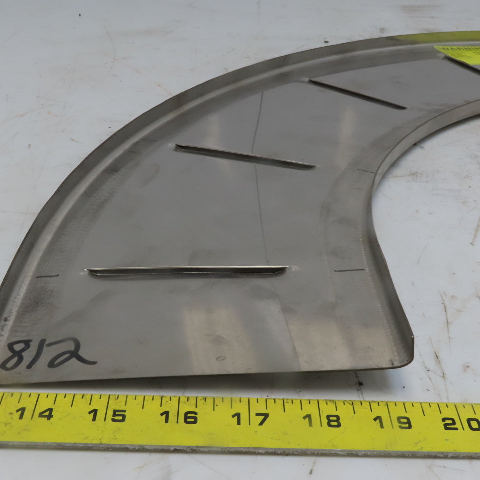 B-Line 812SS620-06-90HB12 Vented SS Horizontal 90° 6"W Cable Tray Cover