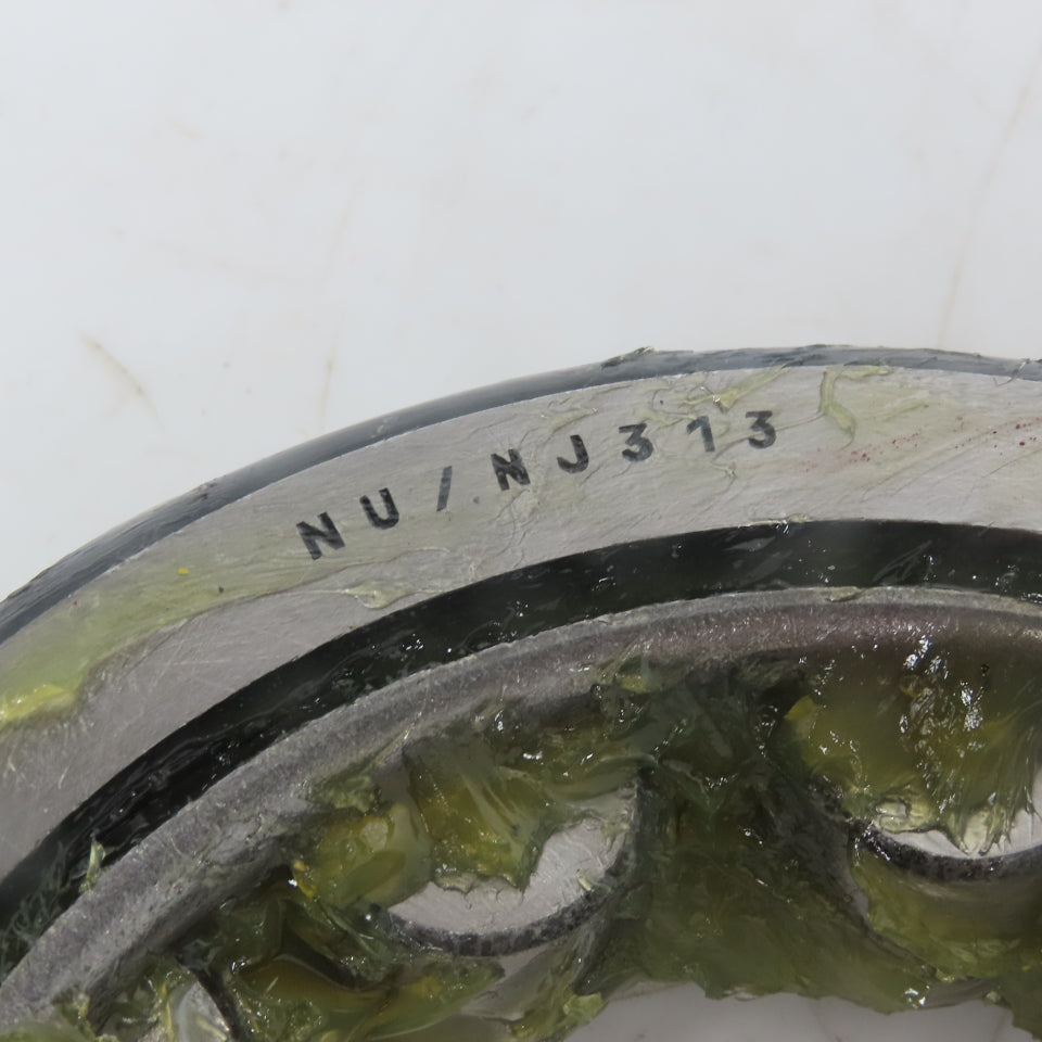 Consolidated NU/NJ 313Z Cylindrical Roller Bearing 65x140x33 Missing Center Race