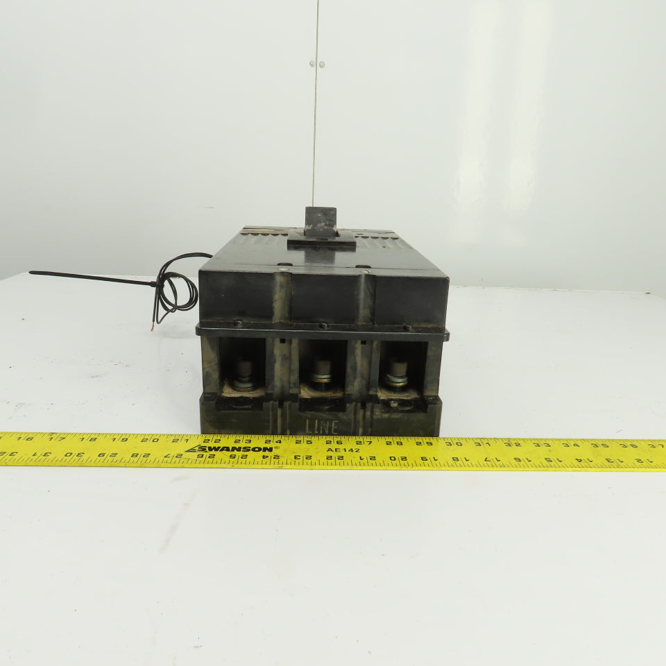 GE TKM836F000 800A Circuit Breaker 600V AC 3-Pole W/600A Trip