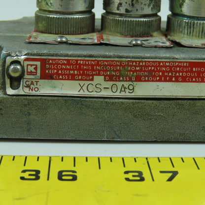 Killark XCS-0A9 3-Button Momentary Contact Hazardous Location Push Switches 600V