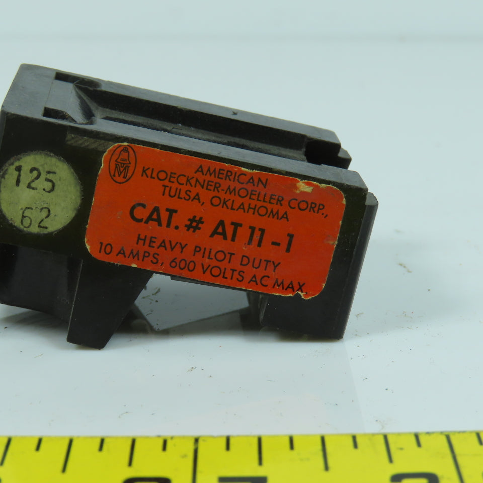 Klockner AT 11-1 10A Heavy Pilot Duty Limit Switch 600V AC (No Cover)